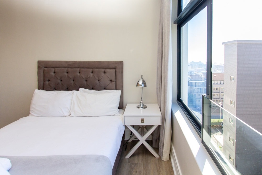 2 Bedroom Property for Sale in Sea Point Western Cape